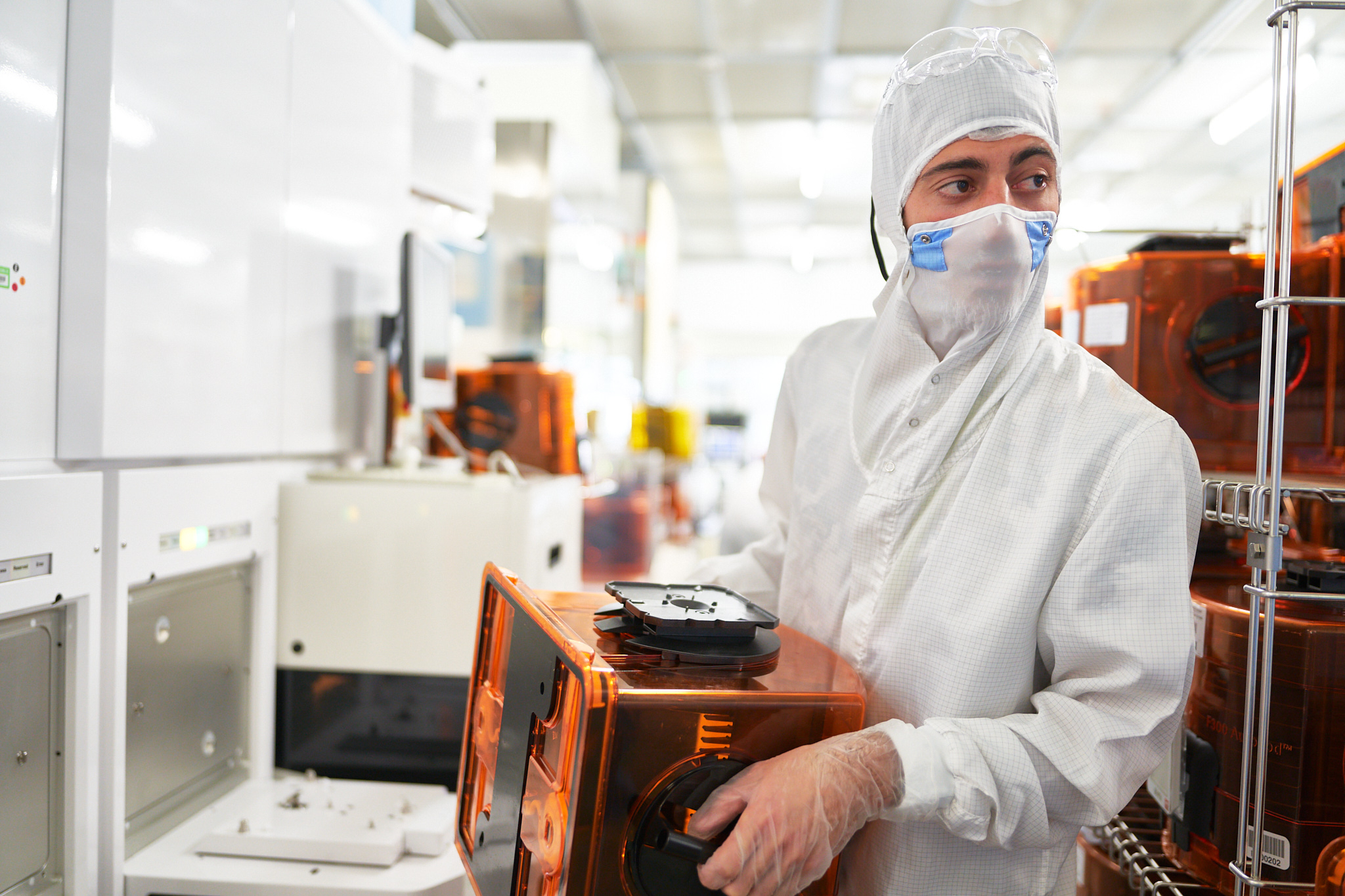 Soitec — Salle blanche — Alex Havret Photography